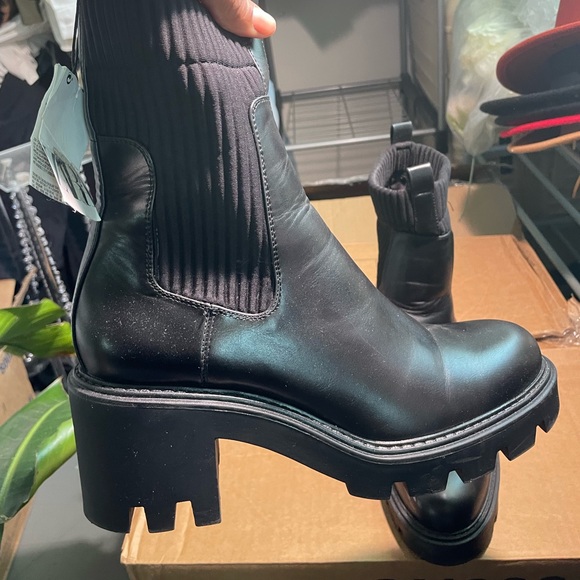 NWT Zara Lug Boots - Picture 7 of 11